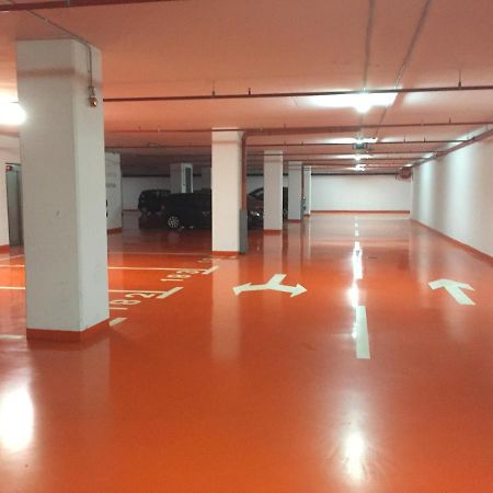 Studio Apartman Krila Wings- Parking In Garage Zagreb Exteriör bild